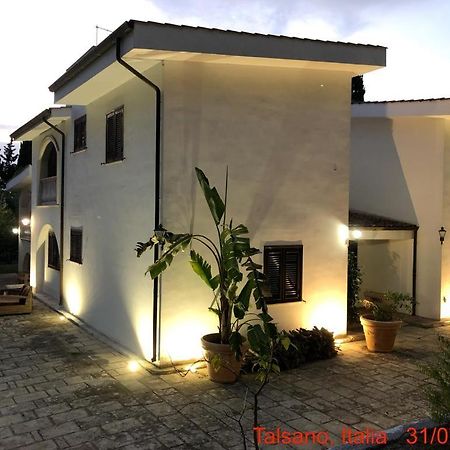 Relais Villa Lama Boutique Hotel 塔兰托 外观 照片